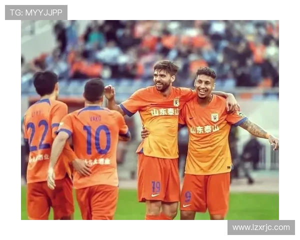 中超新赛季展望：球队实力对比及关键球员表现分析。