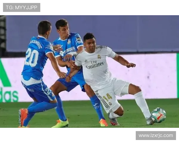 韩国队换帅传闻愈演愈烈，未来发展备受关注与期待