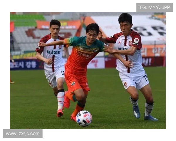 亚冠联赛转播权新合约签署，全球观众期待赛事直播的持续提升